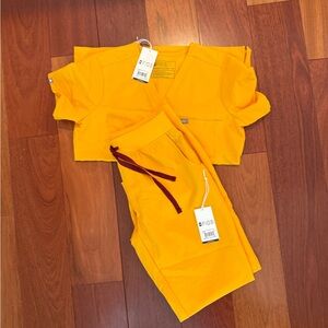 FIGS Marigold Scrub Set with Burgundy Drawstring